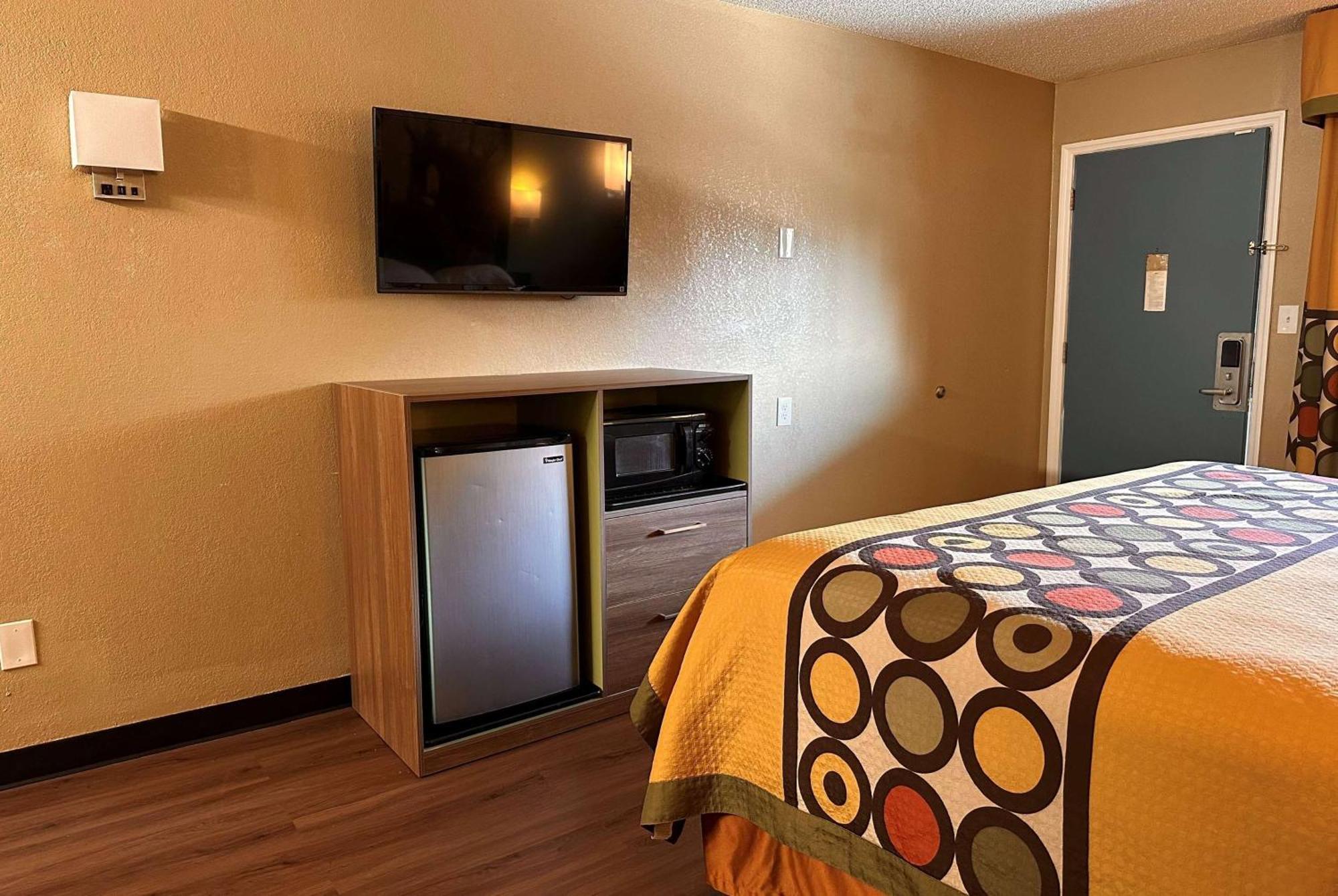 Super 8 By Wyndham Cincinnati-Springdale Oh Ngoại thất bức ảnh
