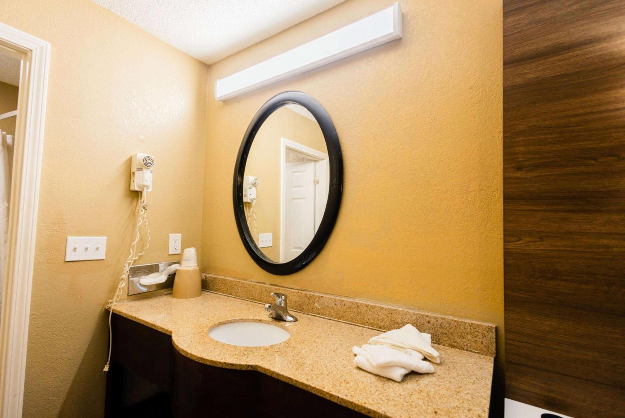 Super 8 By Wyndham Cincinnati-Springdale Oh Ngoại thất bức ảnh
