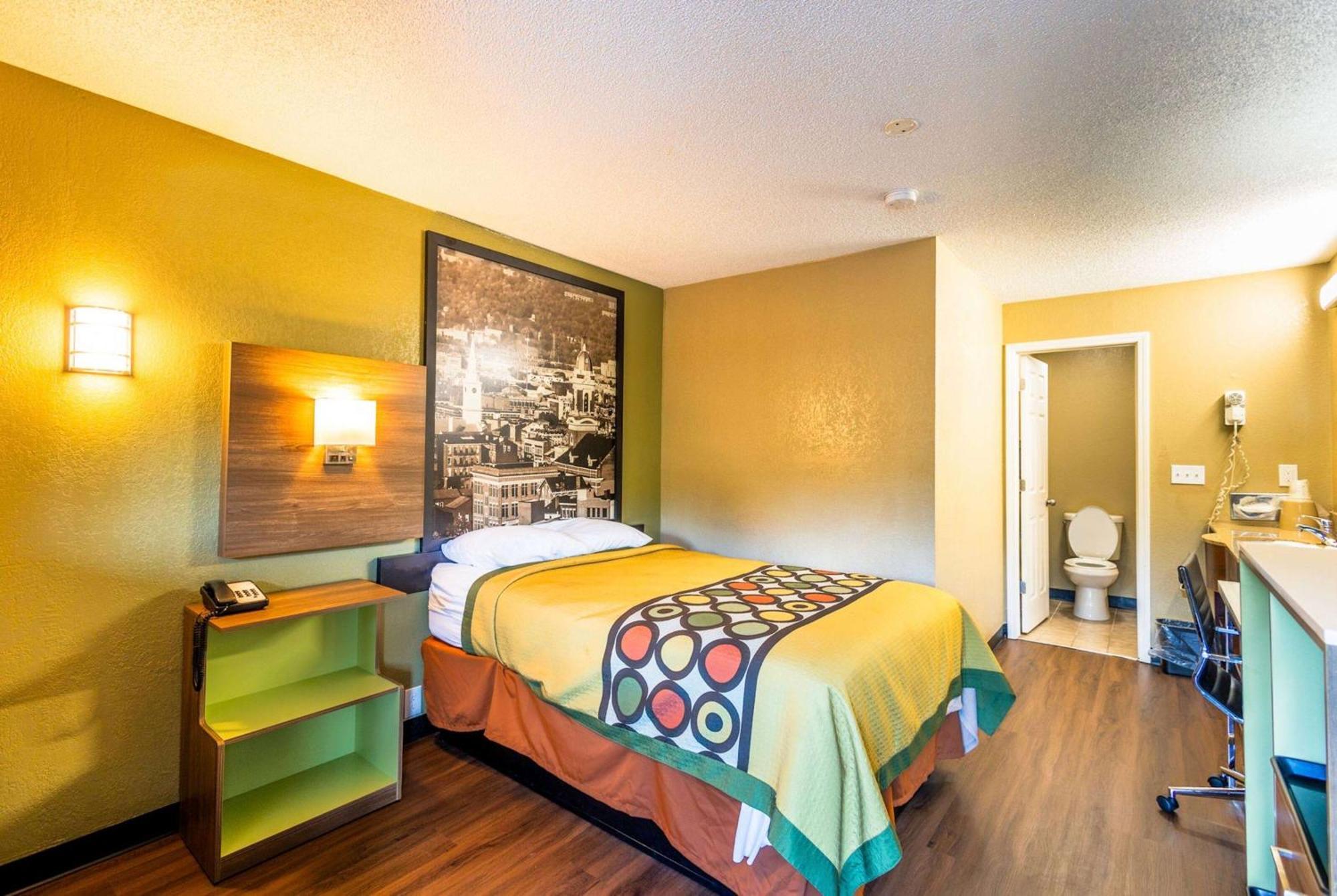 Super 8 By Wyndham Cincinnati-Springdale Oh Ngoại thất bức ảnh