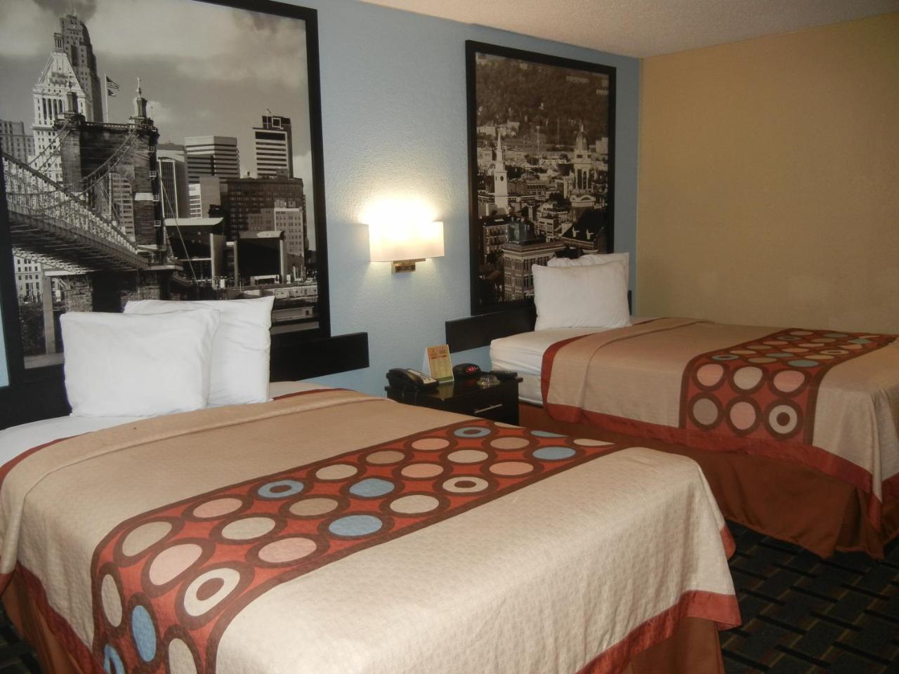 Super 8 By Wyndham Cincinnati-Springdale Oh Ngoại thất bức ảnh